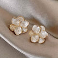 Elegant Pearl Flower Earrings